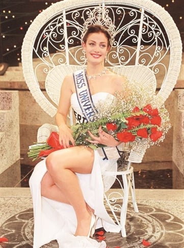 1243091_dayanara.jpg