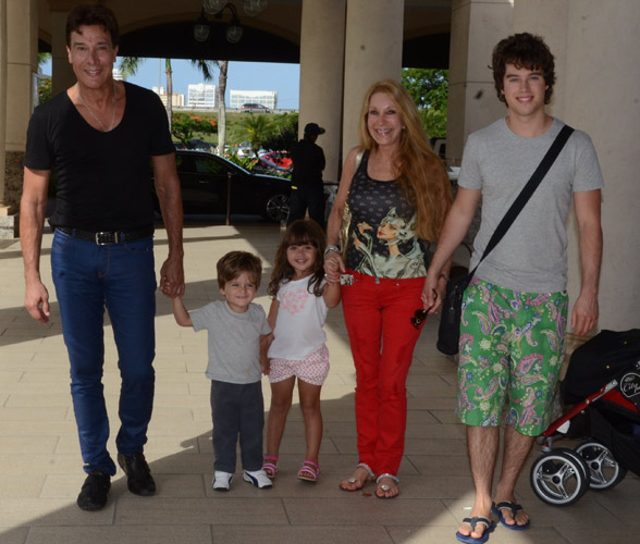 Fernando Allende Un abuelito galán