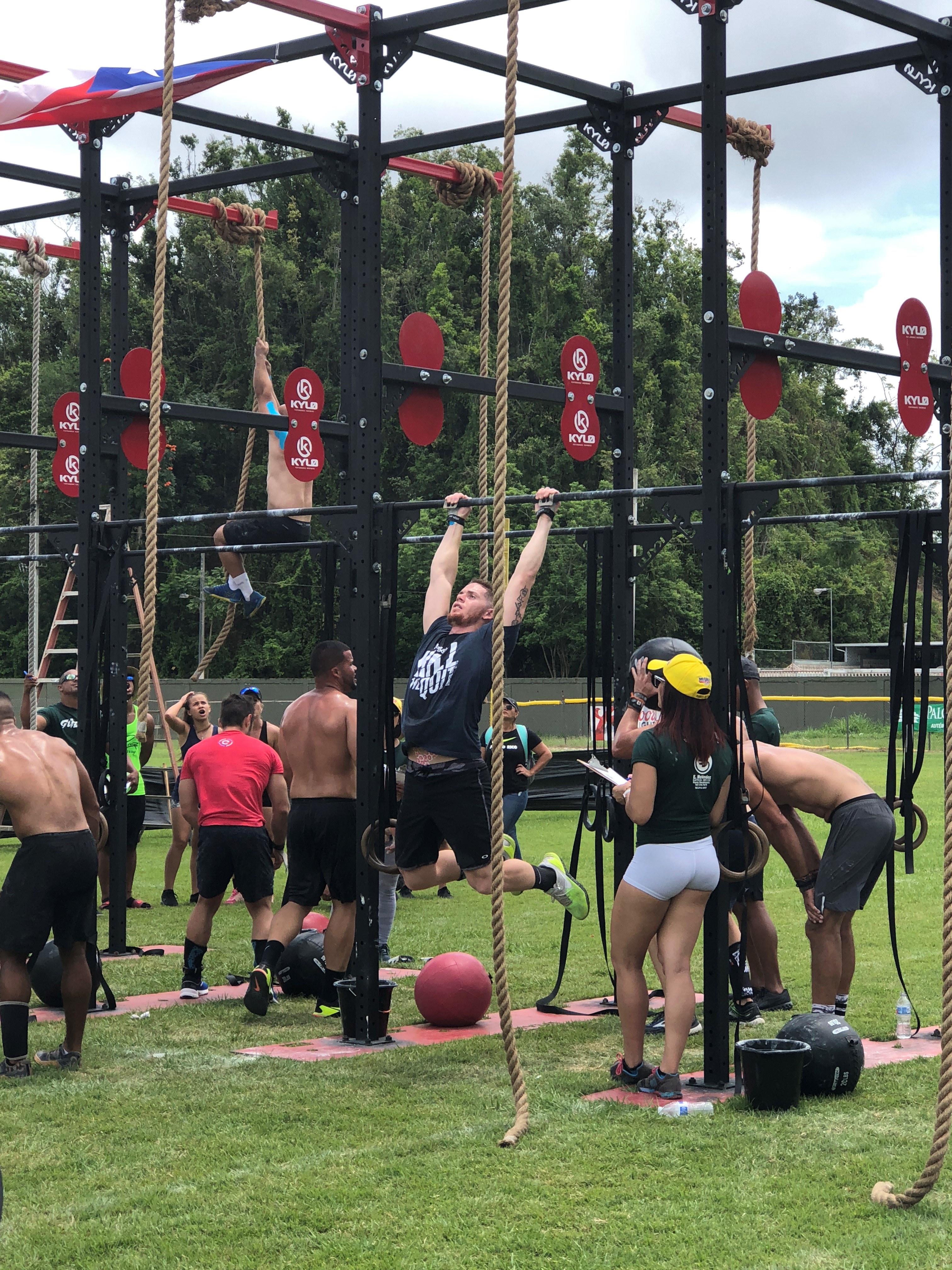 Realizan el primer evento ‘crossfit’ al aire libre en Puerto Rico