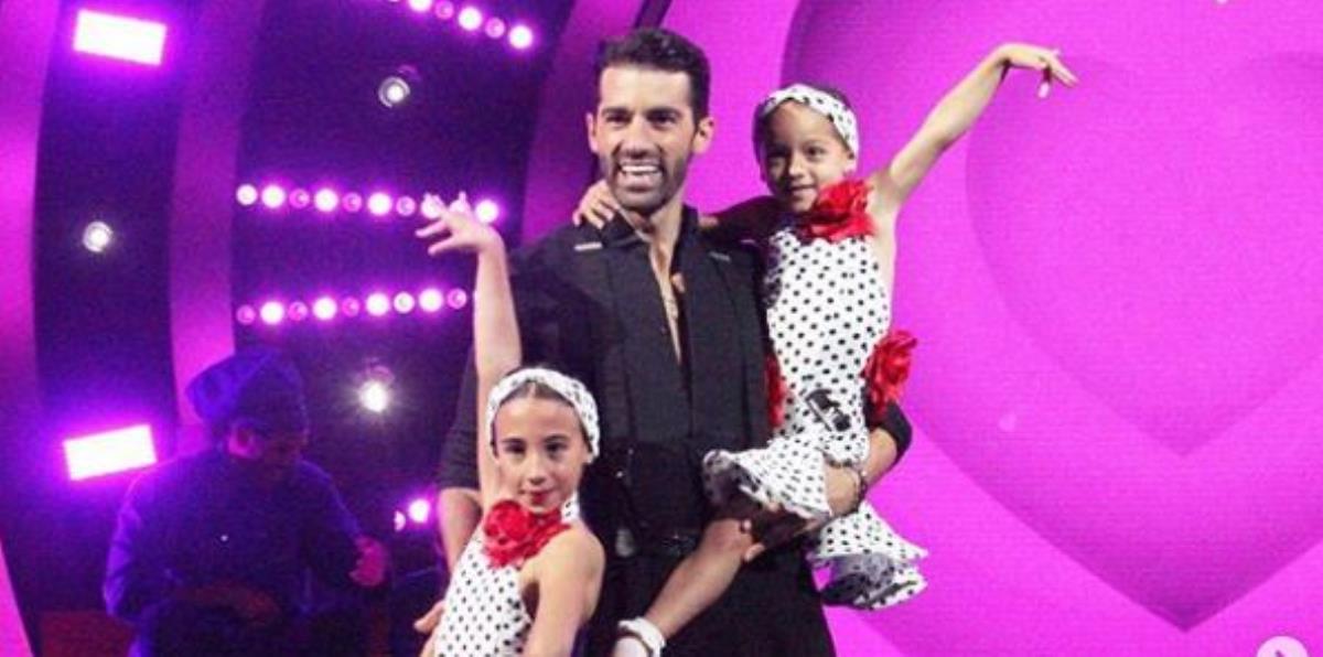 Alaia baila con su padre y se roba el show