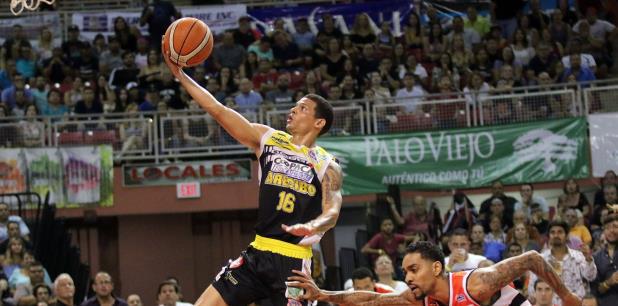 Denis Clemente de los Capitanes de Arecibo. (Archivo) Denis Clemente de los Capitanes de Arecibo. (Archivo)