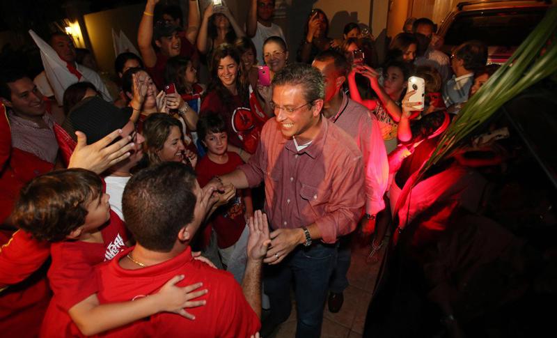 Alejandro García Padilla llega al PPD